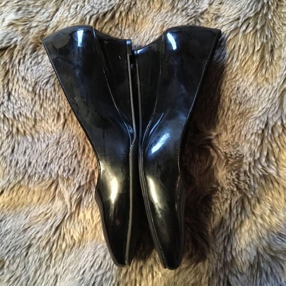 Black Patent Wedge - Picture 2 of 5
